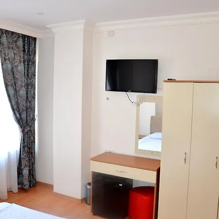 Baran Aparts Lägenhetshotell 4*